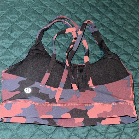 Women’s lululemon Energy Bra - Picture 5 of 6